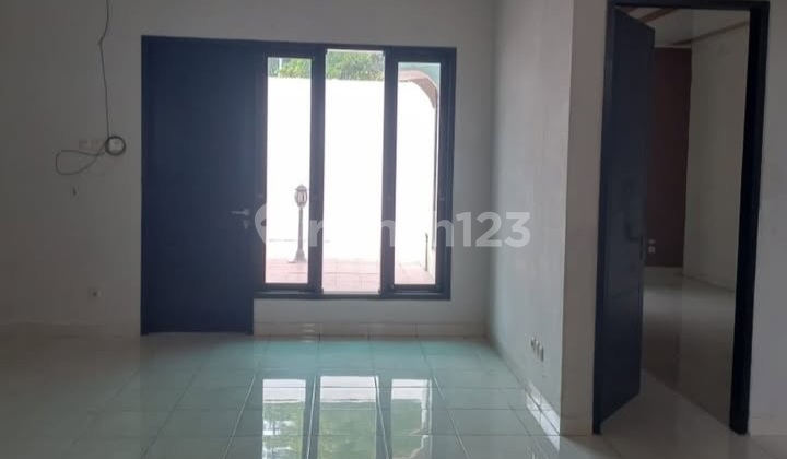 Rumah Mewah 2 Lantai Pegambiran Resident 2