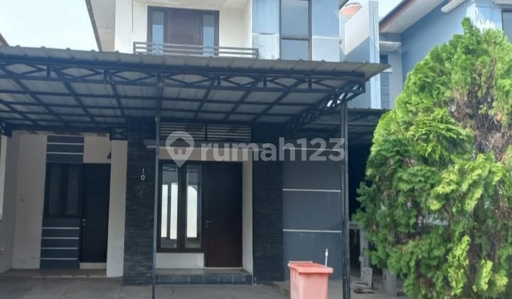 Rumah Mewah 2 Lantai Pegambiran Resident