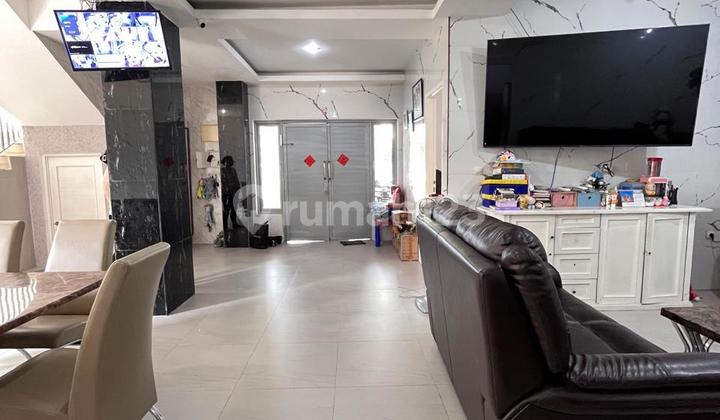 Rumah Layar Permai,10x15