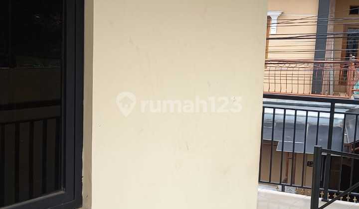 Jual 10 Pintu Kontrakan & 1 Kios Dilokasi Strategis Bintaro Sek.4 Jual 10 Pintu Kontrakan & 1 Kios Dilokasi Strategis Bintaro Sek.4