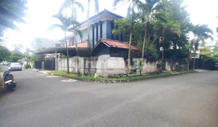 Rumah SHM di Pondok Indah 1