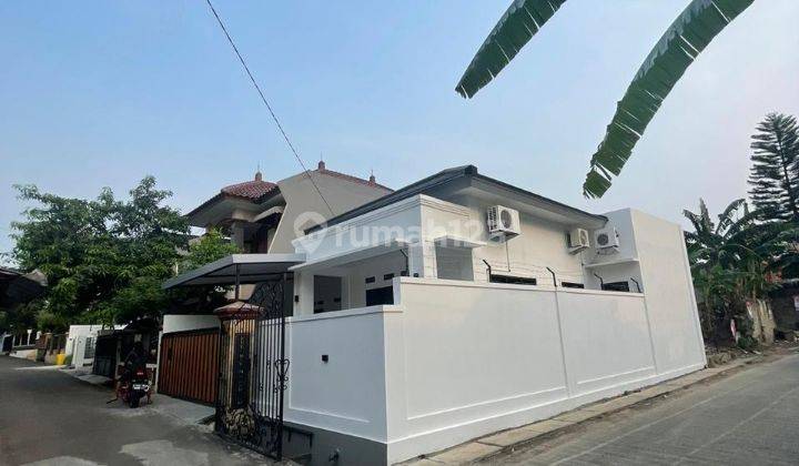 Rumah Cantik Posisi D Hoek Dalam Komplek Siap Huni Dijual Segera Bisa Nego  1