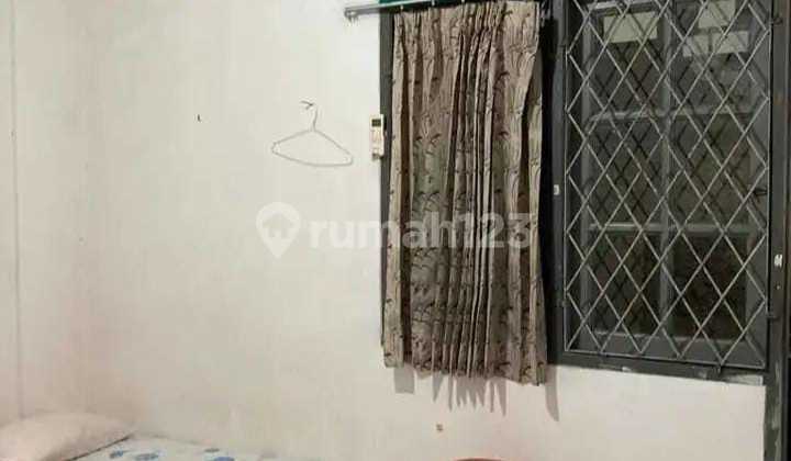 ******** Boarding House Sector 7 Bintaro 2