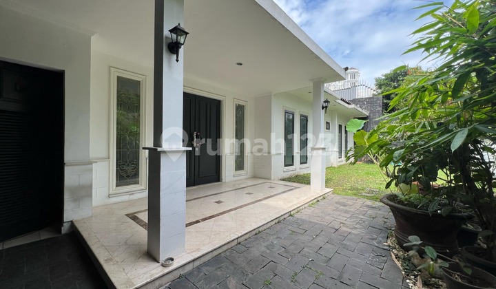 Dijual Rumah Cantik Dan Asri Area Permata Hijau 