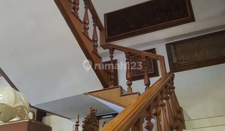 Ruko, dengan Desain American Classic di Jakarta Selatan 11