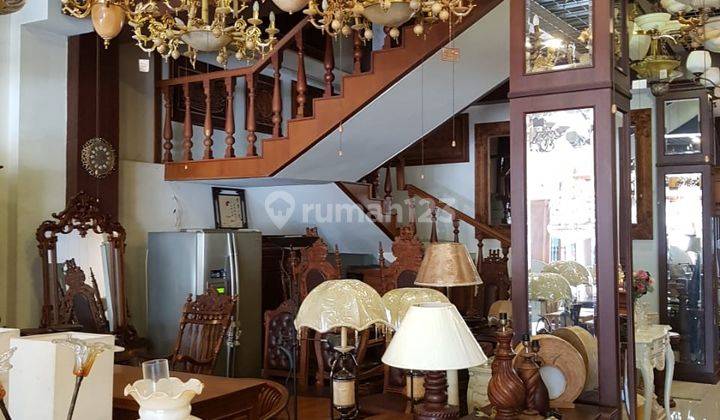 Ruko, dengan Desain American Classic di Jakarta Selatan 17