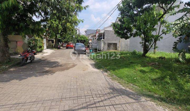 Dijual Rumah Hoek di Nusa Loka 5