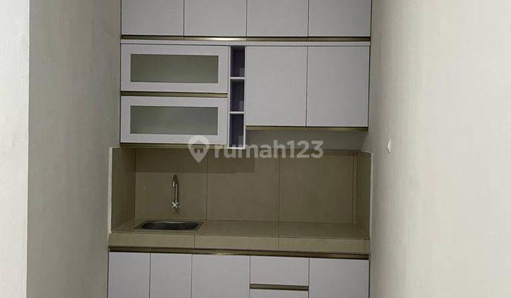 Dijual Rumah di Villa Melati Mas Resident 1