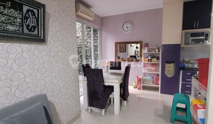 Dijual Rumah di The Icon SHM 2,5 Lantai Dijual Rumah di The Icon SHM 2,5 Lantai