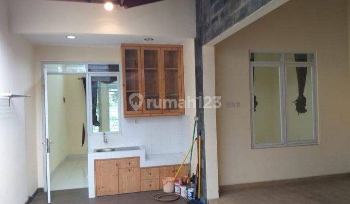 Dijual Rumah di Anggrek Loka BSD 2