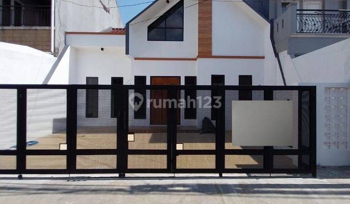 DIJUAL RUMAH BARU!! di Griya Loka BSD 1