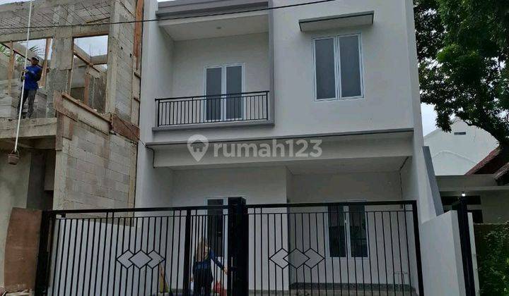 Dijual Rumah!! Di Villa Melati Mas Depan Taman 1