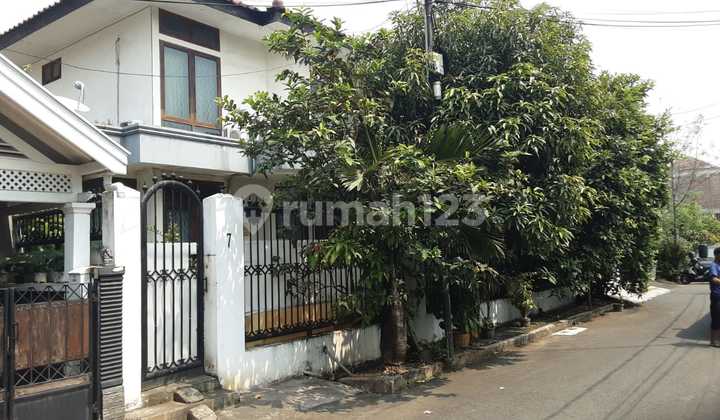 Jual Bu rumah di Taman Aries.jlan Lebar.murah Banget