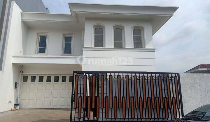 Jual Bu rumah Intercon taman Kebon Jeruk.cluster Eklusif.murah 1