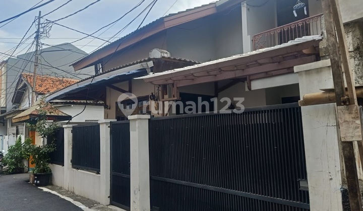 Frans Cen Bu Rumah di Tanjung Duren Lt.11x13..2lt.jln 1 Mbl.murah Frans Cen Bu Rumah di Tanjung Duren Lt.11x13..2lt.jln 1 Mbl.murah