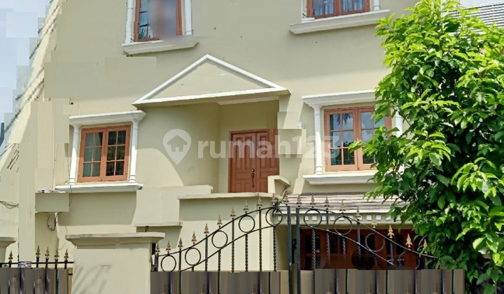 Jual Cepat rumah di Puri Indah.. Eklusif..jln Lebar Jual Cepat rumah di Puri Indah.. Eklusif..jln Lebar