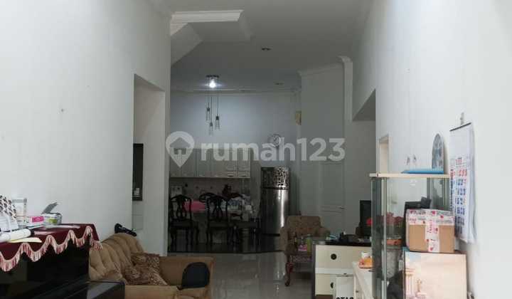 For sale: House in Taman Surya - Cengkareng, good, cheap, rare, wow. Land size 9x20, 1.5 floors. 2