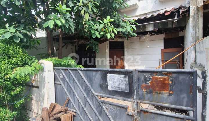 FRANS CEN-Jual cepat-Rumah tua di sunrise garden..butuh bangun ulang Lt. 7x20 m2 / 2 lantai