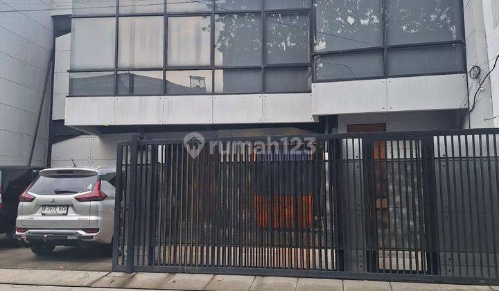 Disewa rumah Sunrise..cocok utk usaha online..bgs.wow dptkan segera lt.239m2 1