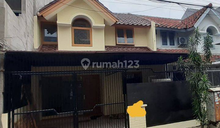 Jual cepat- rumah taman semanan..bgs..siap huni..rapi.jarang ada 1