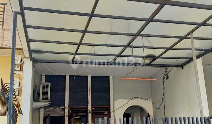 FRANS CEN - Quick sale - Ratu Garden house. Nice and renovated. 2-car road, land size 4x20, 2.5 floors. FRANS CEN - Quick sale - Ratu Garden house. Nice and renovated. 2-car road, land size 4x20, 2.5 floors.