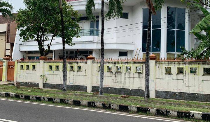 DISEWAKAN Rumah Sunrise Garden.boulevard jalan raya..bgs banget wow ,Lt. 580 m2 1