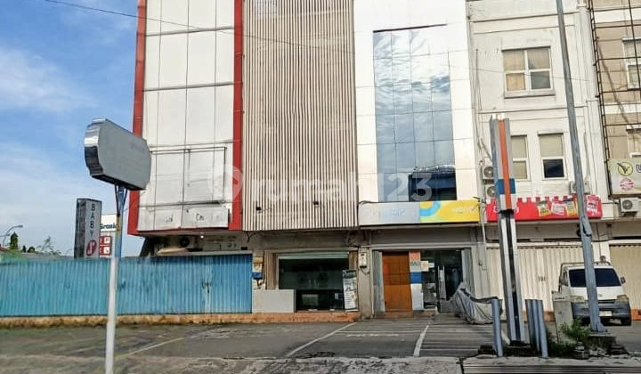 Ruko Mutiara Gama, Jalan Gajah Raya, 3 Lantai, Lokasi Ramai . 1