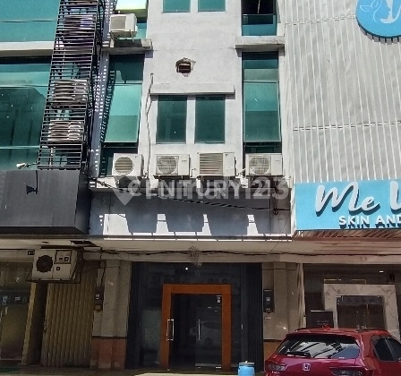 Shophouse with Freehold Title in Peterongan Plaza, Cheap. 1