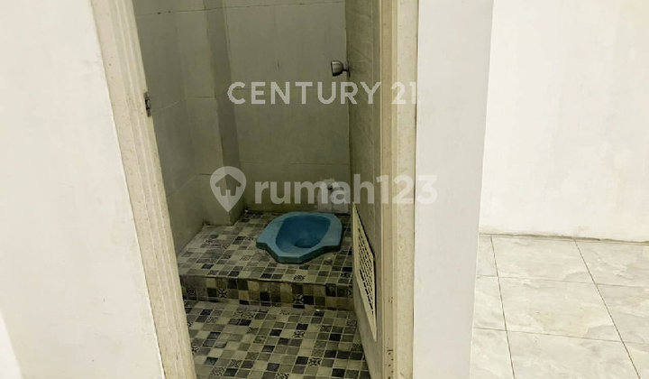 Ruko 1 Lantai, Tepi Jalan Utama, Area Pemukiman Banyak Penduduk. 2