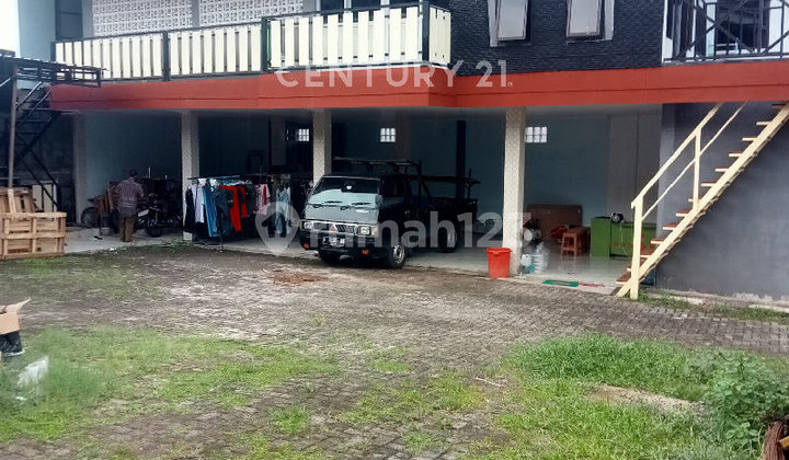 Rumah 2 Lantai, Halaman Luas, Serbaguna, Cocok untuk Aneka Usaha 1