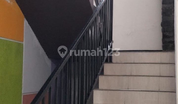 Graha Padma, 2 Lantai, View Sawah, Dekat Area Niaga. 2