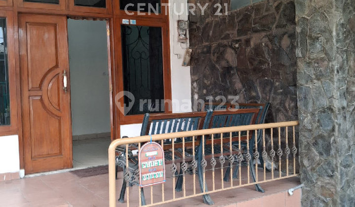 Rumah 2 Lantai di Jl. Halmahera, Area Tengah Kota Semarang 1