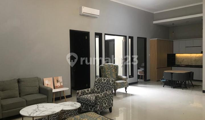 Jual Rumah Mewah Baru Di Puri Anjasmoro, Semarang 2