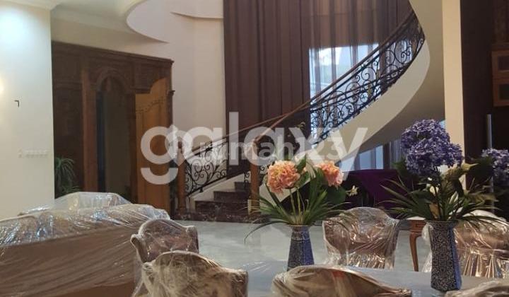 For Sale Luxury House on Jl Tumpang, Gajahmungkur Semarang 2