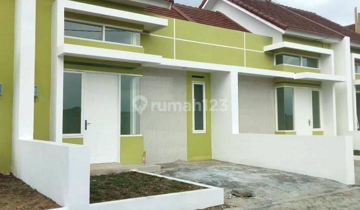 Rumah Modern Dekat Kawasan Bisnis Sukarno Hatta Malang 1