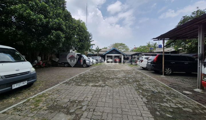 Dijual Bangunan Hitung Tanah di Komplek Perhubungan Kebon Jeruk