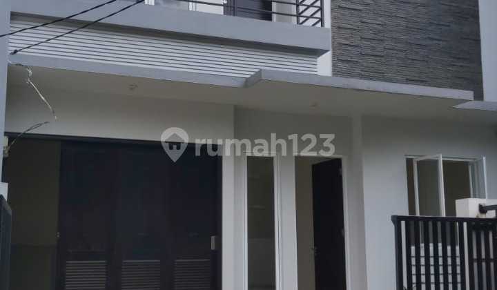 Rumah 2 Lantai Siap Huni,.harga Bersaing Daerah Kembangan Joglo Jakarta Barat Taman Alfa Indah