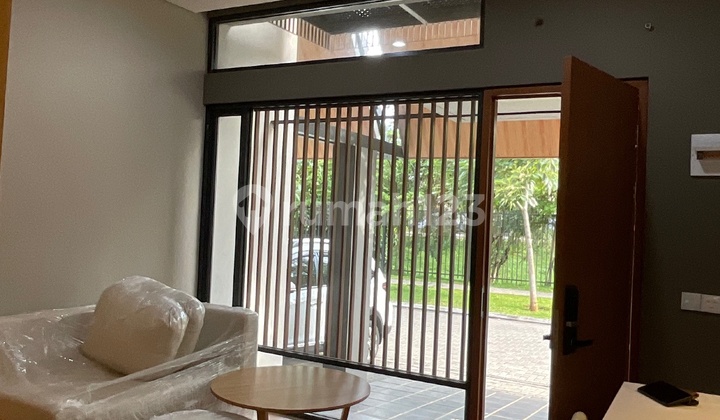 For Rent: FleekHauz Strategic House For Rent: FleekHauz Strategic House