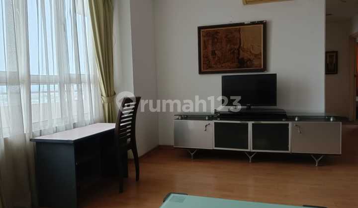 Dijual Apartemen.paladian.park.3.br 0 Kamar Tidur