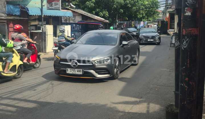 Di Jual Rumah Luas Harga Murah di Kemang Jakarta Selatan 2