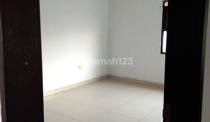 Di jual cpt di Cipedes tengah SHM 2 lantai mininalis cluster 14