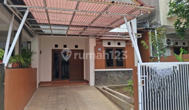 For Rent in Antapani, 4 Bedrooms 3 Bathrooms, Within a Nice Cluster, Ready to Occup