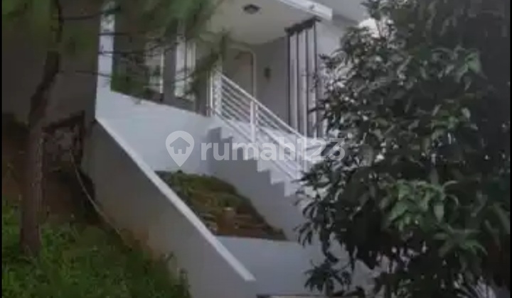 Di Sewakan Rumah 2 Lantai One Gate System Cigadung 2