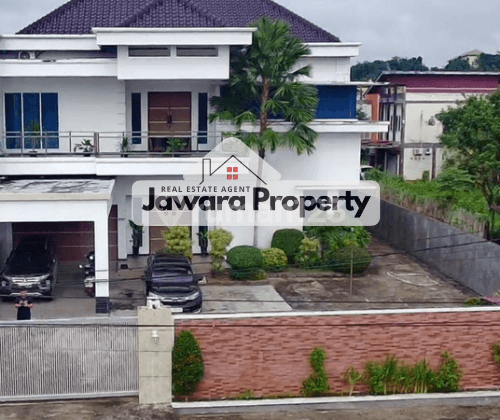 Rumah Mewah di Kawasan Kejawi Permai 1