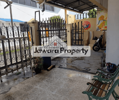 Rumah Luas Full Furnished di Kawasan Jalan Pupuk 2