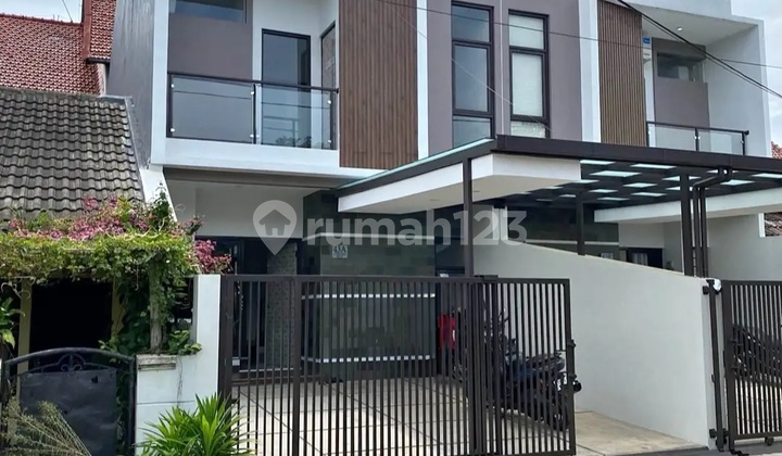 Minimalist Lux New Ready-to-Occupy House Near MIM in Margahayu Raya Complex with SHM 2