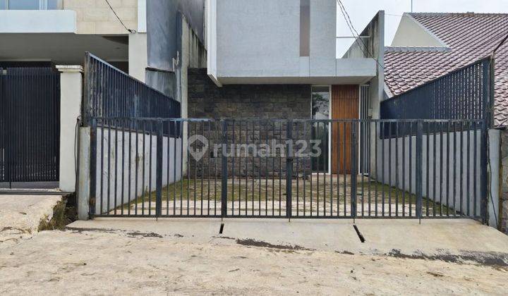 Rumah 2 Lantai Murah Di Gegerkalong Dekat Dt Dan Upi Shm Bagus 1