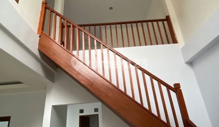 Nice 2-Story House Ready to Occupied in Setra Duta Cluster Bandung