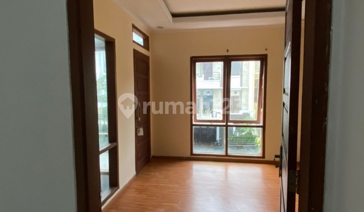 Nice 2-Story House Ready to Occupied in Setra Duta Cluster Bandung