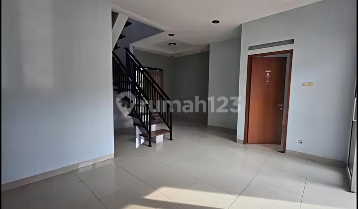 Rumah Minimalis Strategis bisa Kantor di Cikutra Dekat Widyatama Bandung Rumah Rumah Minimalis Strategis bisa Kantor di Cikutra Dekat Widyatama Bandung Rumah